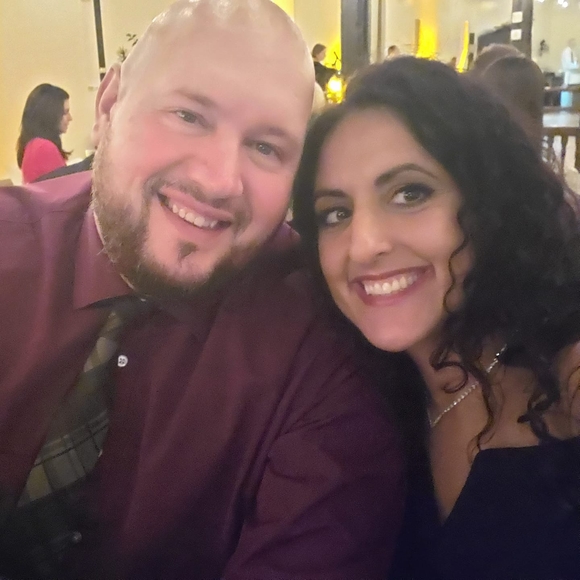 Meet your Posher, Kelli - Picture 1 of 1